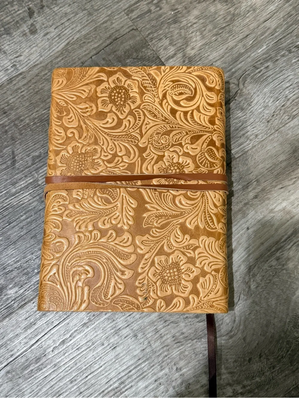 Genuine leather journal handmade in Italy